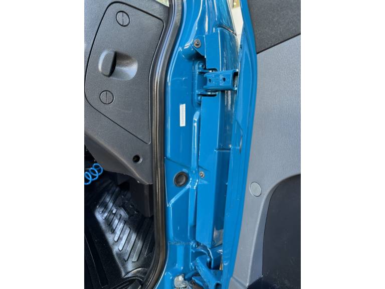 MERCEDES-BENZ - ACCELO 815 - 2015/2016 - Azul - Sob Consulta