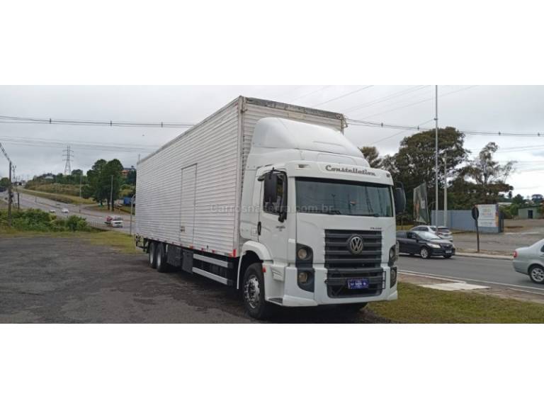 VOLKSWAGEN - 24-250 - 2011/2011 - Branca - Sob Consulta