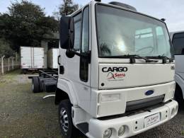 FORD - CARGO 815 - 2005/2005 - Branca - R$ 140.000,00