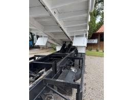 VOLKSWAGEN - 8-150 - 2005/2005 - Branca - Sob Consulta