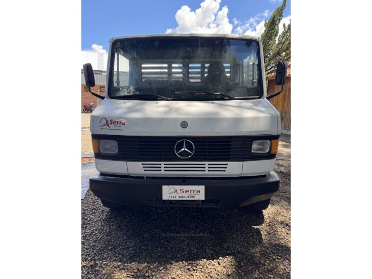 MERCEDES-BENZ - 710 - 2000/2000 - Branca - Sob Consulta