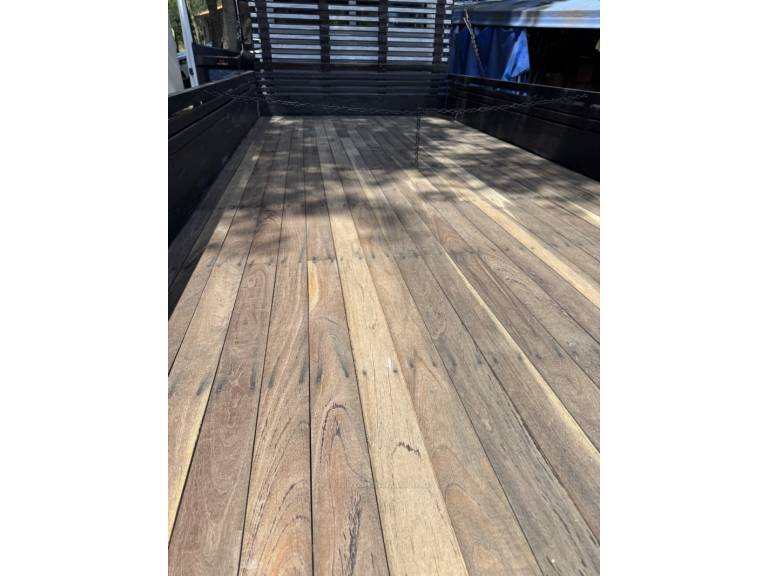 MERCEDES-BENZ - 710 - 2000/2000 - Branca - Sob Consulta