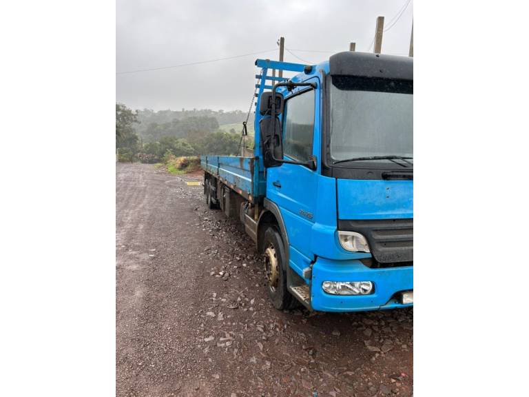 MERCEDES-BENZ - ATEGO 2425 - 2009/2009 - Azul - Sob Consulta