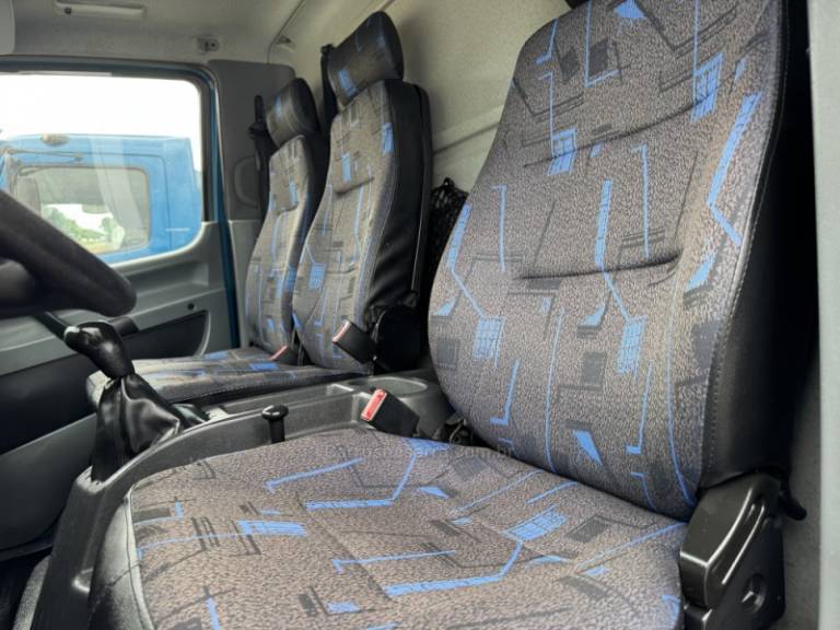 MERCEDES-BENZ - ACCELO 815 - 2013/2013 - Azul - Sob Consulta