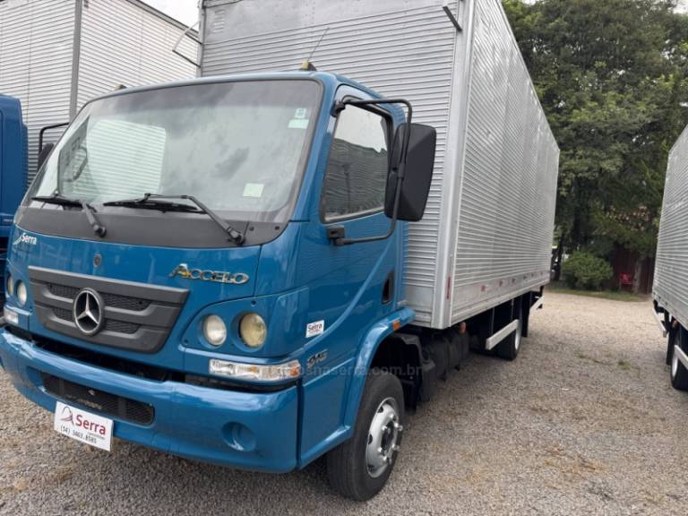 MERCEDES-BENZ - ACCELO 815 - 2013/2013 - Azul - Sob Consulta