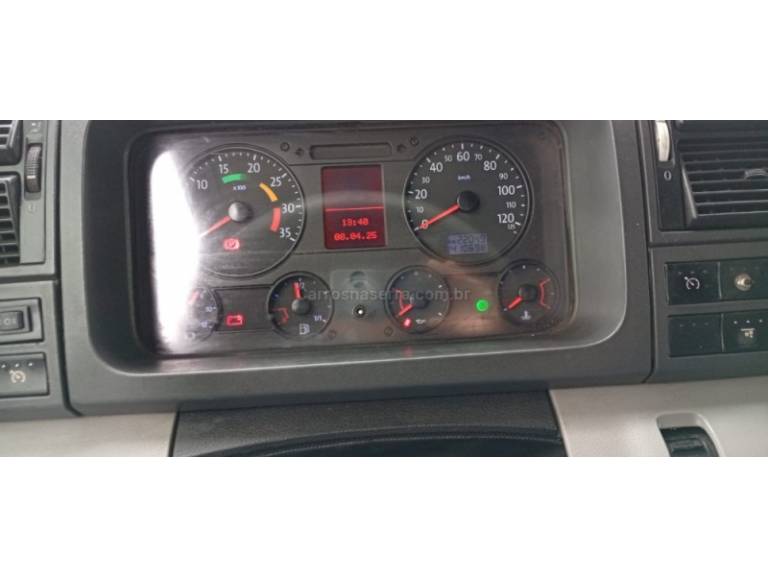 VOLKSWAGEN - 24-250 - 2011/2011 - Branca - Sob Consulta
