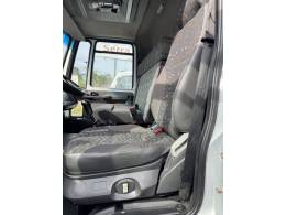 FORD - CARGO 1119 - 2014/2015 - Prata - Sob Consulta