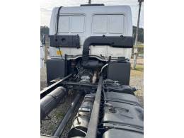 FORD - CARGO 1119 - 2014/2015 - Prata - Sob Consulta